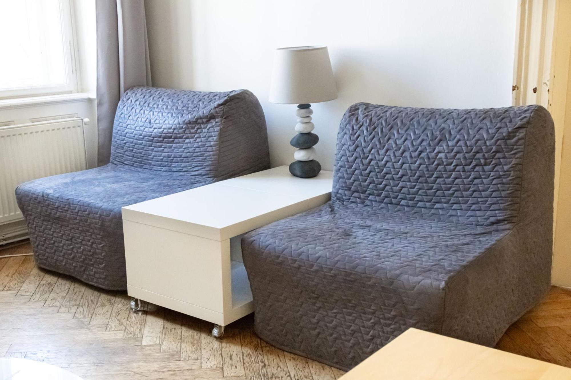Apartments In Mala Strana - 10 Minutes From Charles Bridge Praga Exterior foto