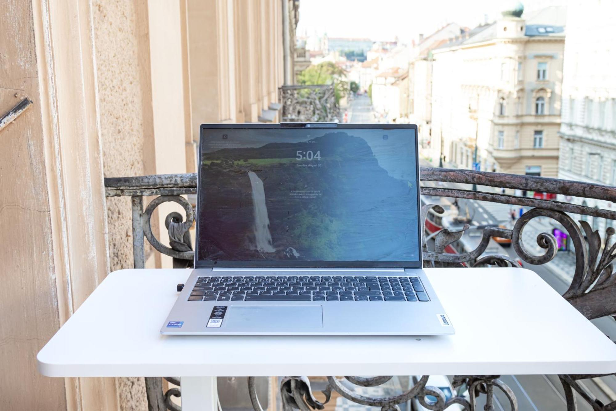 Apartments In Mala Strana - 10 Minutes From Charles Bridge Praga Exterior foto