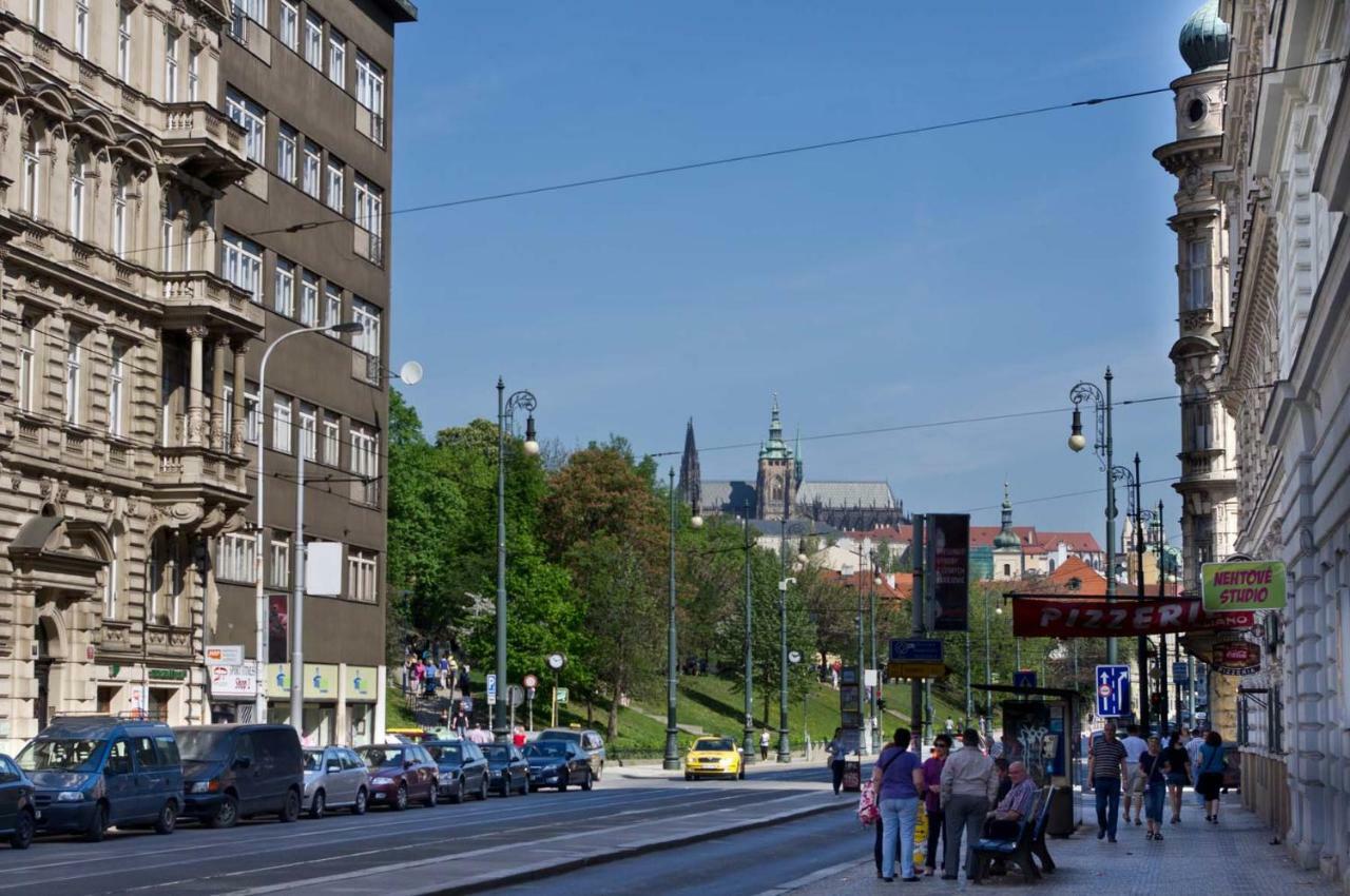 Apartments In Mala Strana - 10 Minutes From Charles Bridge Praga Exterior foto